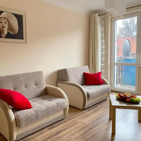 Swish Apartment -10 Min To Old Town Gdansk,Pkp & Shopping Mall Exterior photo